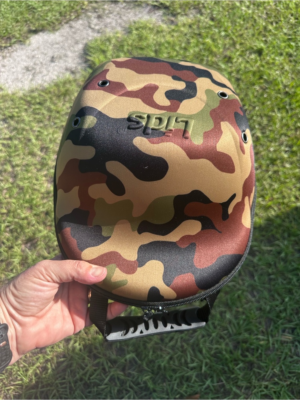 Lids Camouflage Hard Shell Hat Travel Carry Case - Camo